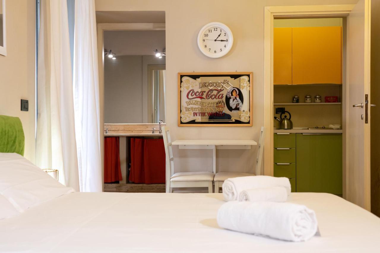 Magenta Collection Crociferi 3 Apartman Róma Kültér fotó
